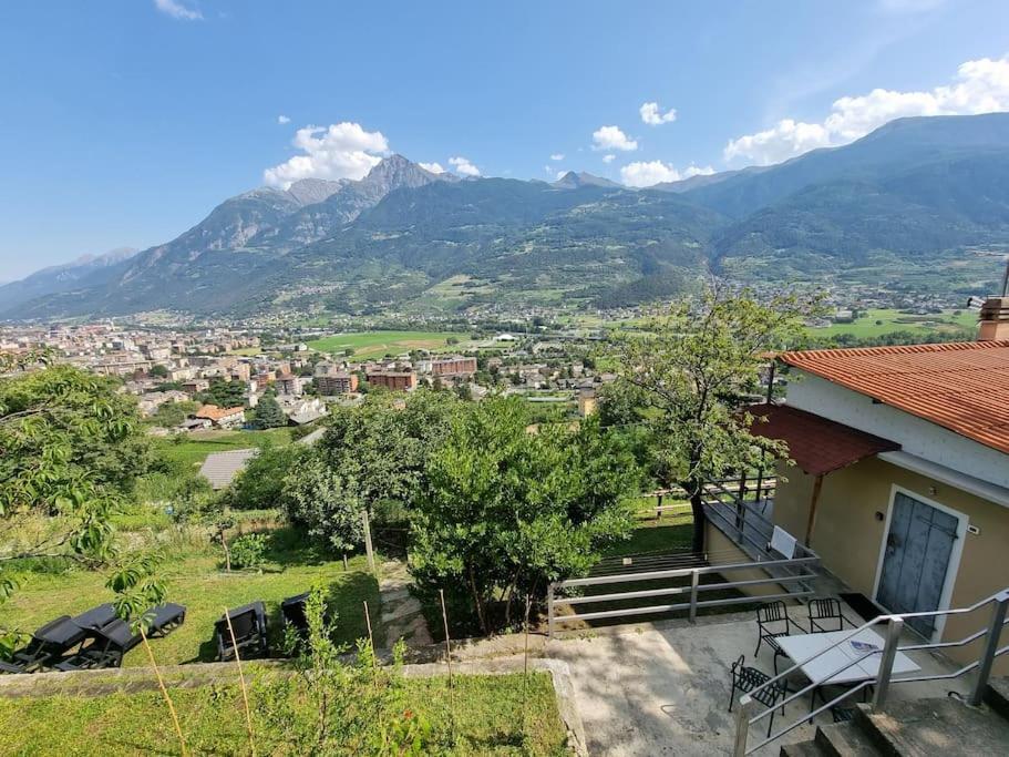Casa Le Vignole - Aosta Villa Exterior photo